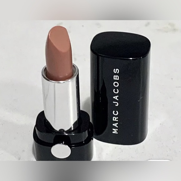 MARC JACOBS: LE MARC LIPSTICK. "CREAM & SUGAR". MINI size. NWOB - Picture 4 of 5